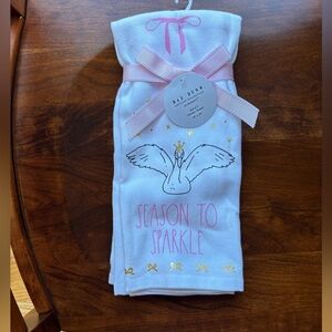 Rae Dunn Season to Sparkle Kitchen Towels